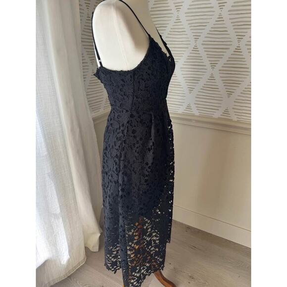 ASTR the label Women's Small Black Sleeveless Lace Fit & Flare Midi Dress - Picture 5 of 5
